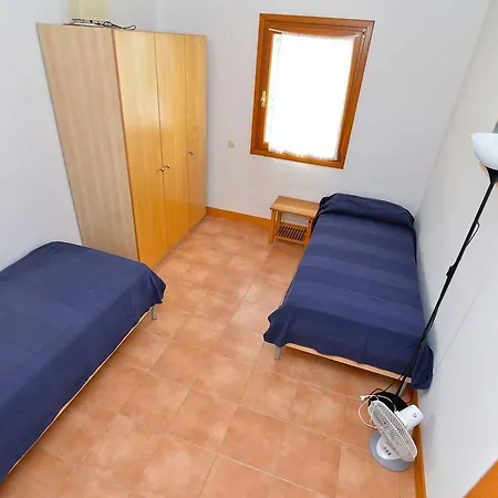 Apartment Buganvilija C6 *